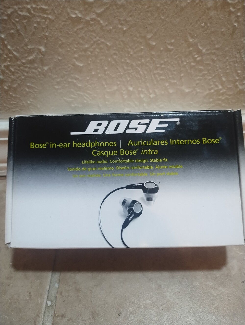 Bose In Ear Headphones 042365